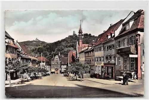 Weinheim Weinheim. ein Motiv am Marktplatz gelaufen. Leichter Stempeldurchdruck, leichte Eckabschürfungen, sonst gut erhalten