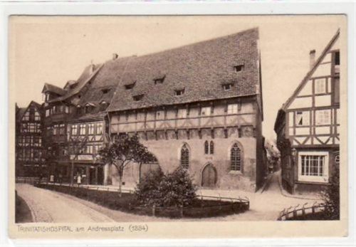 Hildesheim Hildesheim. Trinitatishospital am Andreasplatz ungelaufen kleiner Knick unten rechts, sonst gut erhalten