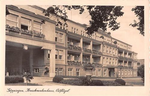 Göppingen. Ostflügel des Kreiskrankenhauses ungelaufen Gute Erhaltung.