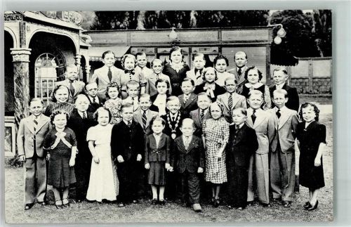 1940 Schäfers Märchenstadt AK
