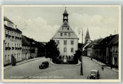 Grafenwöhr Hindenburgplatz mit Rathaus Oldtimer Gasthaus Post