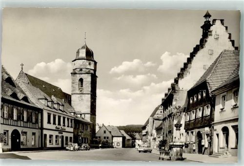 Weismain Marktplatz Mercedes Kinderwagen