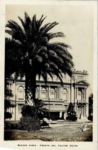 Buenos Aires Frente del Teatro Colon