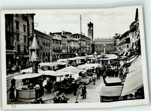 Verona Piazza Erbe Marktszene
