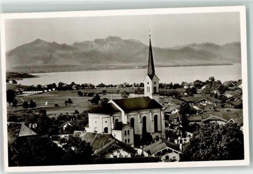 Chieming mit Hochplatte und Kampenwand