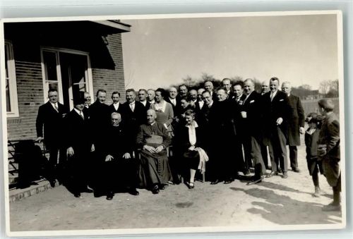 Viersen Einweihung des Wohlfahrtsheimes 1929 Gruppenfoto Pfarrer Kinder Mann Frau Zylinder