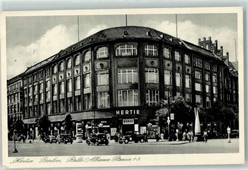 Kreuzberg Hertie Oldtimer Litfaßsäule Belle Alliance Strasse