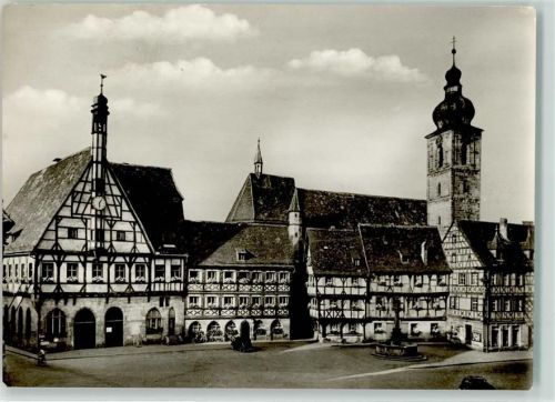 Forchheim Rathaus Rathausplatz Fachwerkhäuser Brunnen