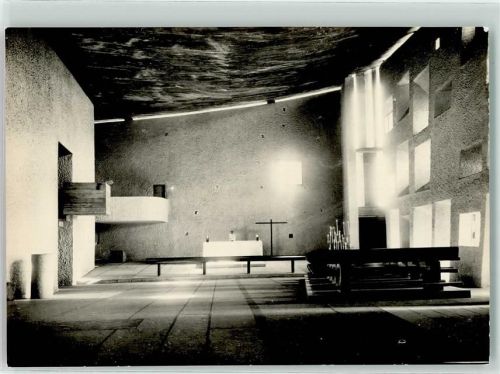 Ronchamp Kath. Wallfahrtskirche Kirche Chapelle de Notre Dame du Haut , Architekt: Corbusier