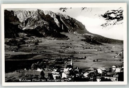 Walchsee mit Kaisergebirge