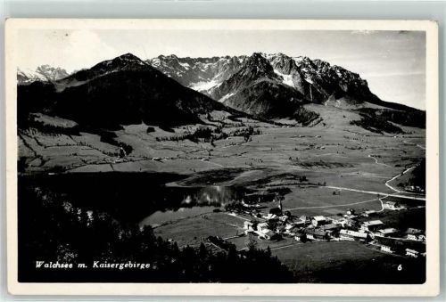 Walchsee mit Kaisergebirge