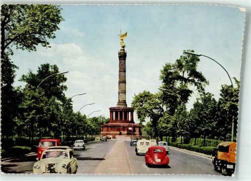 Tiergarten Siegessäule VW Käfer Mercedes VW Bulli LKW
