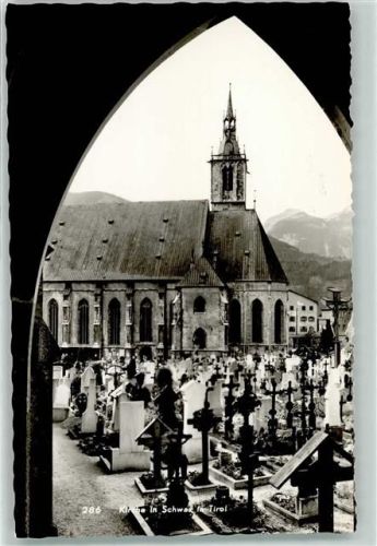 Schwaz Kirche Friedhof