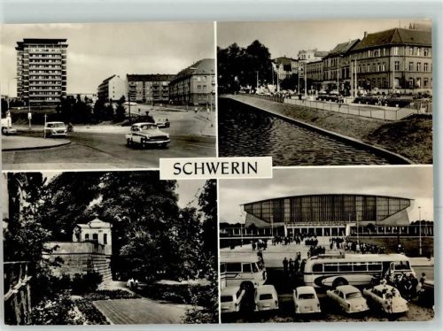 Schwerin Auto Oldtimer Omnibus Werner Seelenbinder Straße Thälmannstrasse Burggarten Sport- und Kongeßhalle