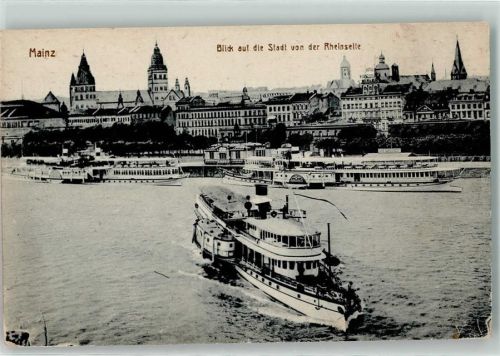 Mainz Rheinufer Dampferanlegestelle