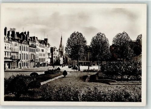 Metz WK II Kirche Auto Am Platz des Führers
