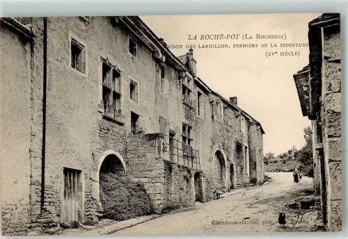 La Rochepot Maison des Lardillon
