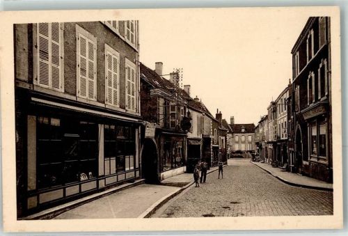 Nolay Grand Rue