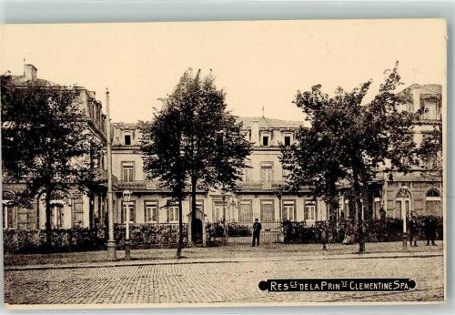 Spa Res CE de la Prin SE Clementine Spa Wachhaus Uniform