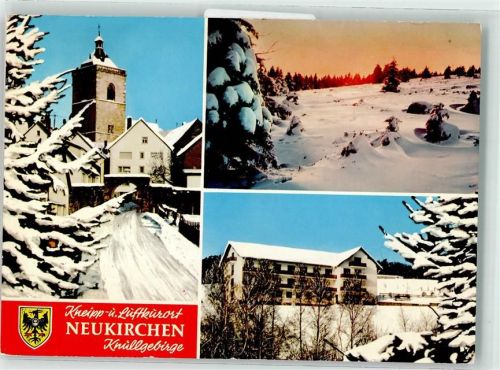 34626 W3579 Neukirchen , Knüllgeb Foto AK Winter Schnee Kirche Wappen Adler Kneipp Luftkurort