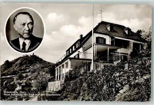 Rhöndorf Bundeskanzler Dr.Konrad Adenauer Haus mit Blick auf den Drachenfels