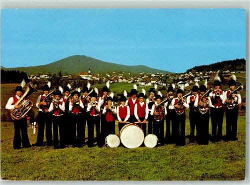 Bischofsmais Jugendblaskapelle Uniform Musikinstrumente