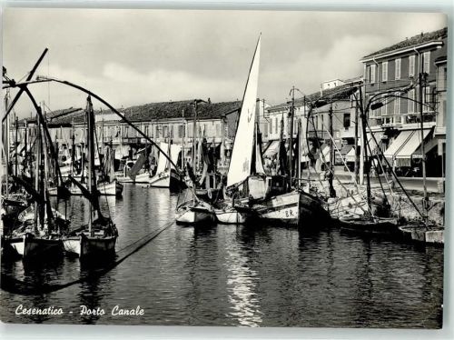 Cesenatico Porto Canale Fischerboot