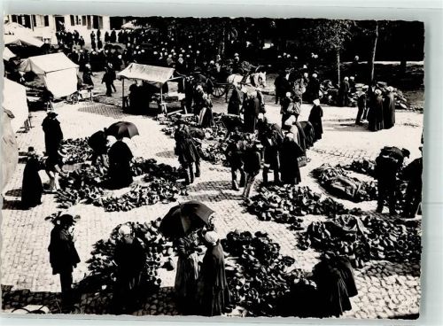 Scenes et types bretons Marktszene Holzschuhe Tracht