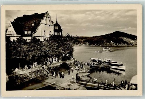 Saalburg Bootsanlegestelle am Hotel Kranich Fahrgastschiff