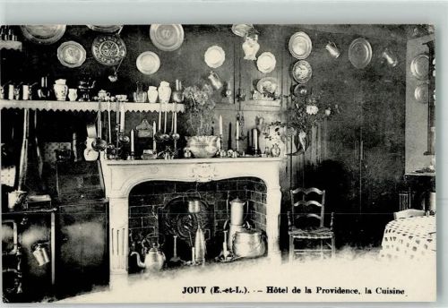 Jouy Hotel de la Providence die Küche