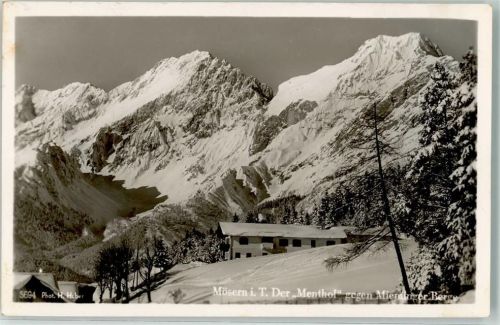 Mösern Winter der Menthof gegen Mieminger Berg