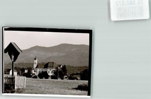 Steingaden Wieskirche mit Feldkreuz Foto Original aus Archiv eines Ansichtskartenverlags Ort handschriftlich