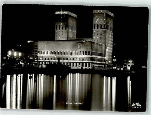 Oslo 1968 Rathaus Nacht