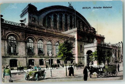 Kreuzberg Anhalter Bahnhof Oldtimer