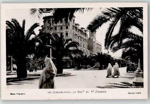 Casablanca Boulevard du 4.Zouves Tracht
