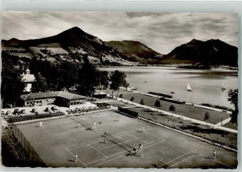 Schliersee Tennisplatz mit Lesehalle