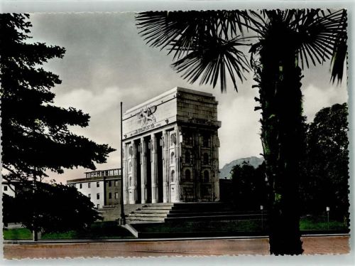 Bozen Siegesdenkmal Vera Foto