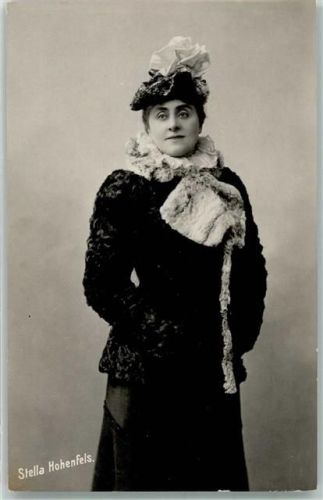 Stella Hohenfels Pelzmode