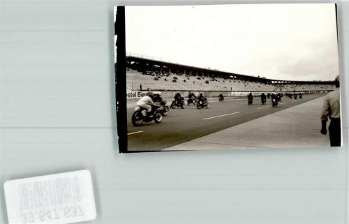 Hockenheim Rennstart beim Motorradrennen auf dem Hockenheimring Foto Orginal aus Archiv eines Ansichtskartenverlags Ort handschriftlich