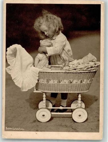 1935 Nr. 4770 Mädchen mit Puppe und Puppenwagen