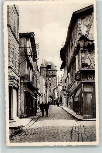 Saint-Jean-d'Angely Rue Grosse-Horloge Leim löst sich