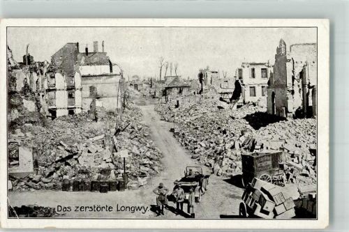Longwy 1917 Feldpost WK I Grenadier Regiment Nr. 2 Auto Trümmer Foto AK
