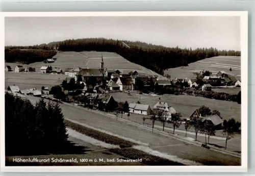 Schönwald mit Kirche St. Antonius