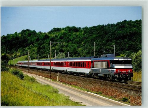 Erneville-aux-Bois Eurocity Goethe mit Triebwagen BB 15033 vor Loxeville