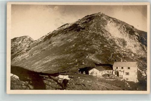 Eschenlohe Krottenkopf-Hütte mit Oberrißkopf