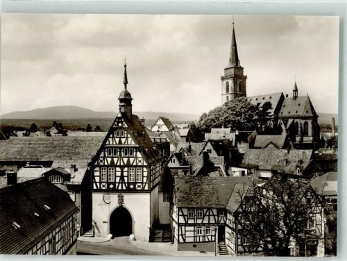 Oberursel Kath. Kirche St. Ursula Rathaus