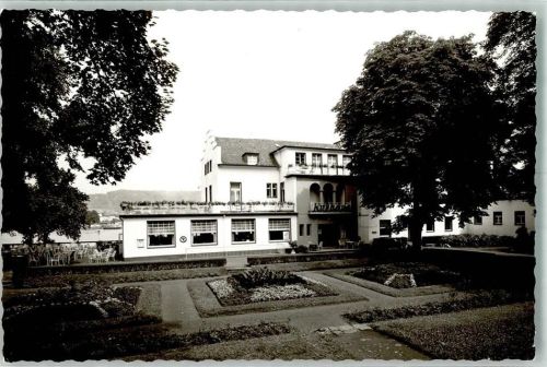 53498 W5484 Niederbreisig FOTO KEINE AK Kurhaus mit Parkanlagen Foto Original aus Archiv eines Ansichtskartenverlags Ort handschriftlich