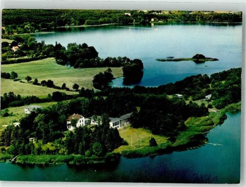 Bad Malente-Gremsmühlen Fliegeraufnahme von der Jugendherberge Ohlenhof am Kellersee