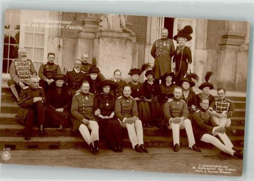 Kaiserpaar und kaiserliche Familie Verlag NPG 4725 Originalaufnahme