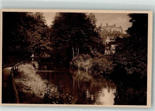 Kulmbach Der Main unterhalb der Plassenburg